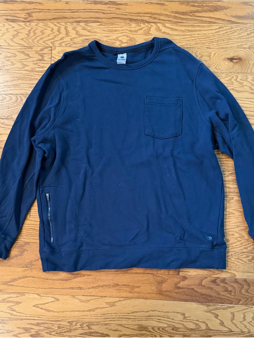 Men's Navy Pocket Crewneck